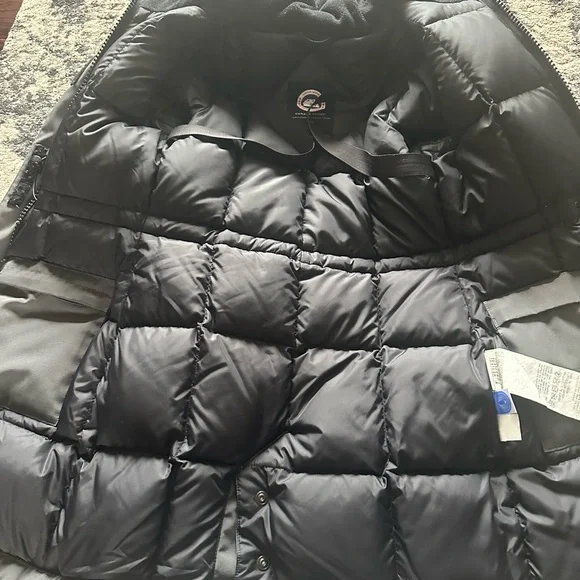 Canada Goose Women's Gray Ski Jacket with Fur Hood - Picture 10 of 16